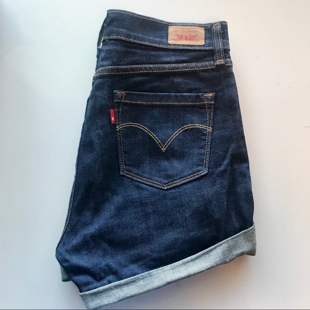 Levi’s High Rise Jeans